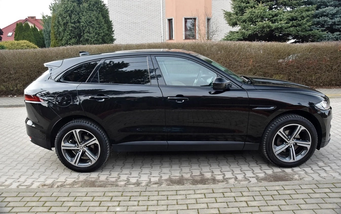 Jaguar F-Pace cena 110999 przebieg: 151000, rok produkcji 2016 z Płock małe 742